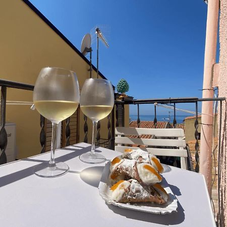 Rocksea Apartments Attic Floor Cefalu Bagian luar foto