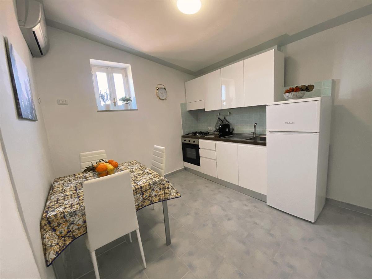 Rocksea Apartments Attic Floor Cefalu Bagian luar foto